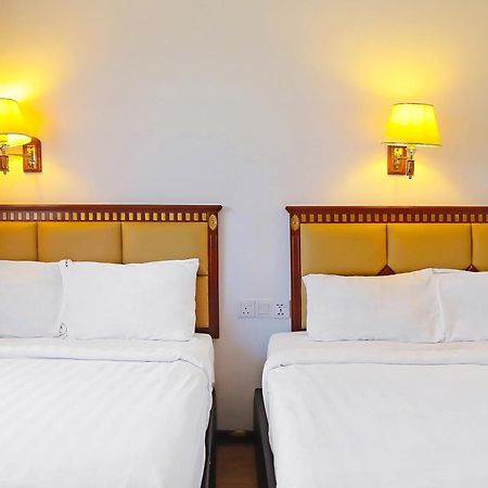 Super Oyo 90464 Borneo Suites Hotel Kota Kinabalu Zewnętrze zdjęcie