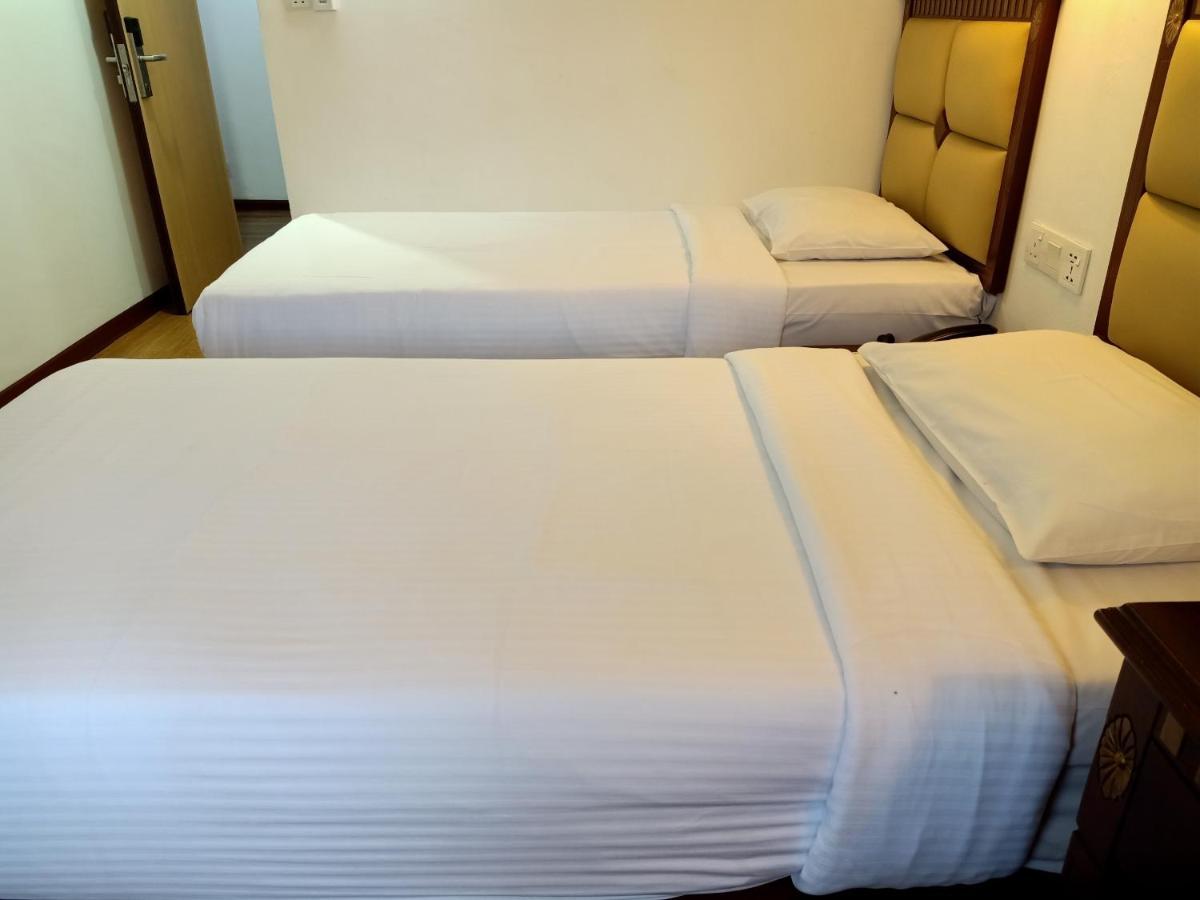 Super Oyo 90464 Borneo Suites Hotel Kota Kinabalu Zewnętrze zdjęcie