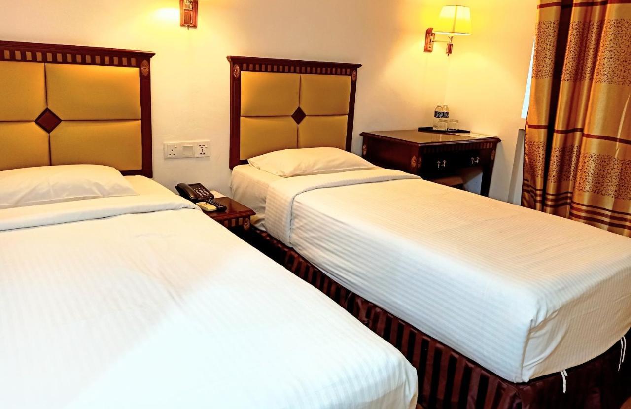 Super Oyo 90464 Borneo Suites Hotel Kota Kinabalu Zewnętrze zdjęcie