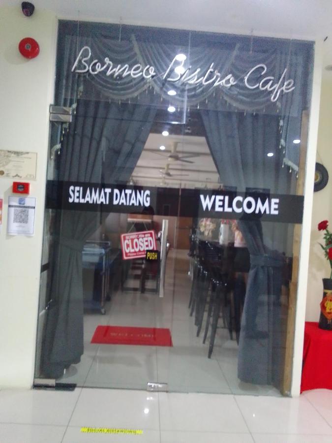 Super Oyo 90464 Borneo Suites Hotel Kota Kinabalu Zewnętrze zdjęcie