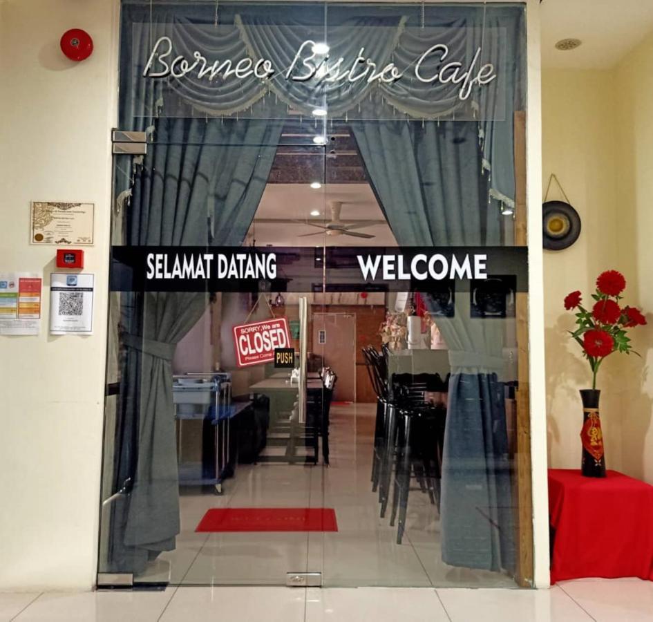 Super Oyo 90464 Borneo Suites Hotel Kota Kinabalu Zewnętrze zdjęcie